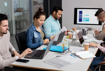 Real-time QA and software testing practice for live projects offered through IT courses in Chennai.