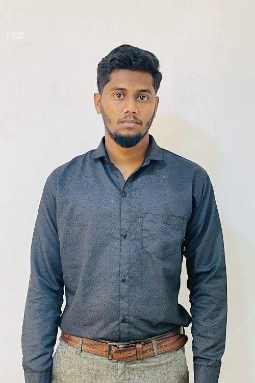 Flutter professional implementing app features, integrations, and performance improvements.